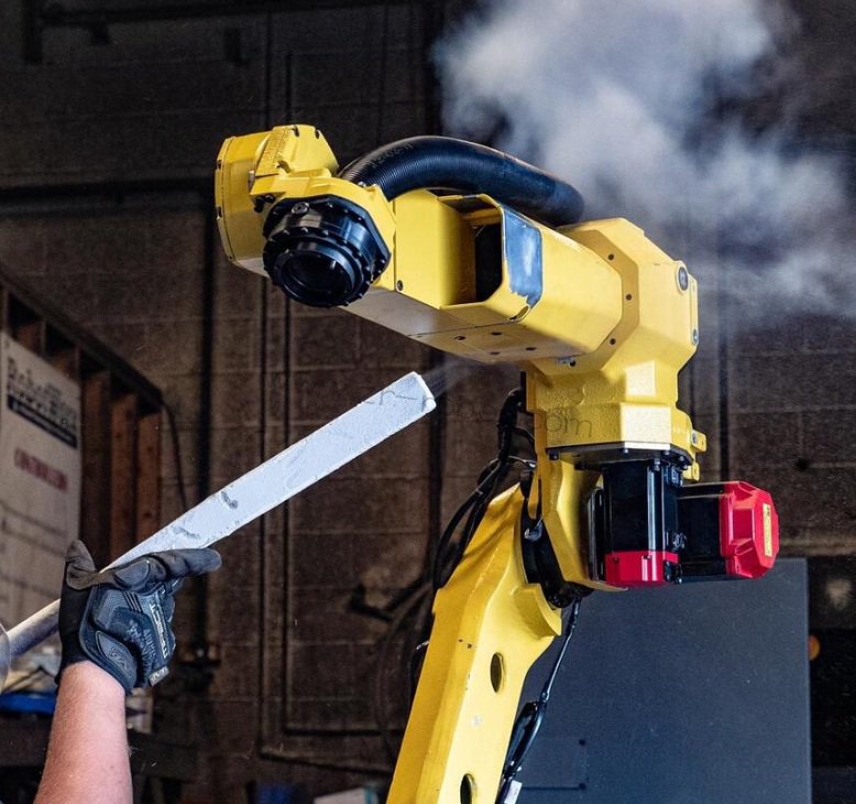 ��ҵ�����˱���Ԥ����ά������