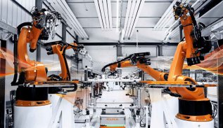 չ��δ������ҵ������Ӧ�ó������䷢չǰ��