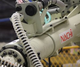 ����NACHI��е�۱���������������