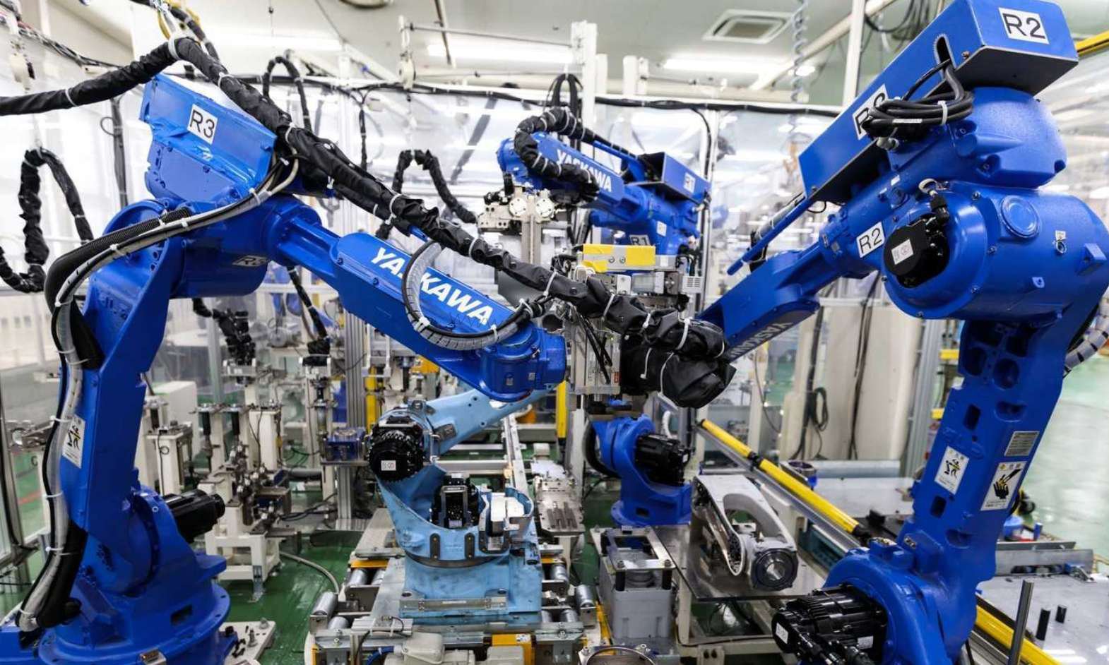 ����YASKAWA���ӻ����˱�������ϸ����΢