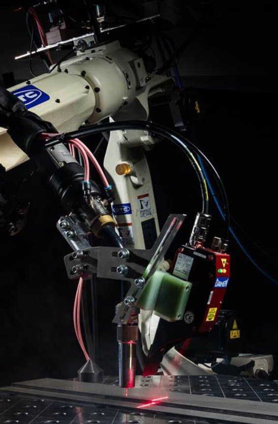 ŷ��ϣ���ӻ�е�ֱ�����ȫ��ά���ƻ�