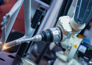 ���������˱���ά���ֲ����