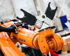 KUKA��е��ά��������������Ч�ʵ�