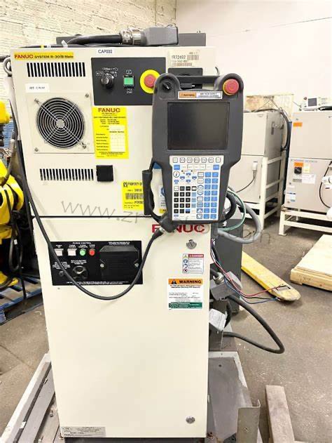 发那科P-50iB/10L喷涂机器人示教器按键故障维修