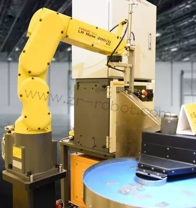 发那科工业机器人惊现“零停机工厂”