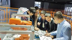 ��ҵ��������ѵ�����Ҫ��ã�