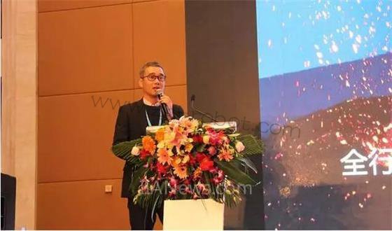 新时达机器人荣任中机联副理事长单位,总裁蔡亮在渝探讨智能制造发展新思路 新时达机器人荣任中机联副理事长单位