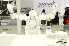 �С������յ���Ҫ���Ҽ����������˲�ҵ��չ��PK