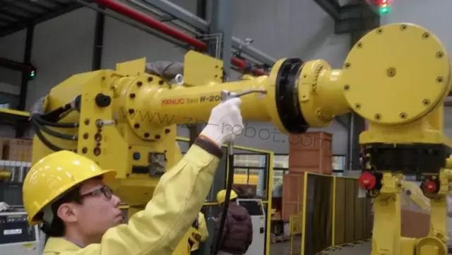 ���ǿ�FANUC������R-2000iB�����˵����걣���Ĳ�������