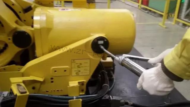 ���ǿ�FANUC������R-2000iB�����˵����걣���Ĳ�������