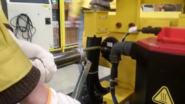 ���ǿ�FANUC������R-2000iB�����˵����걣���Ĳ�������