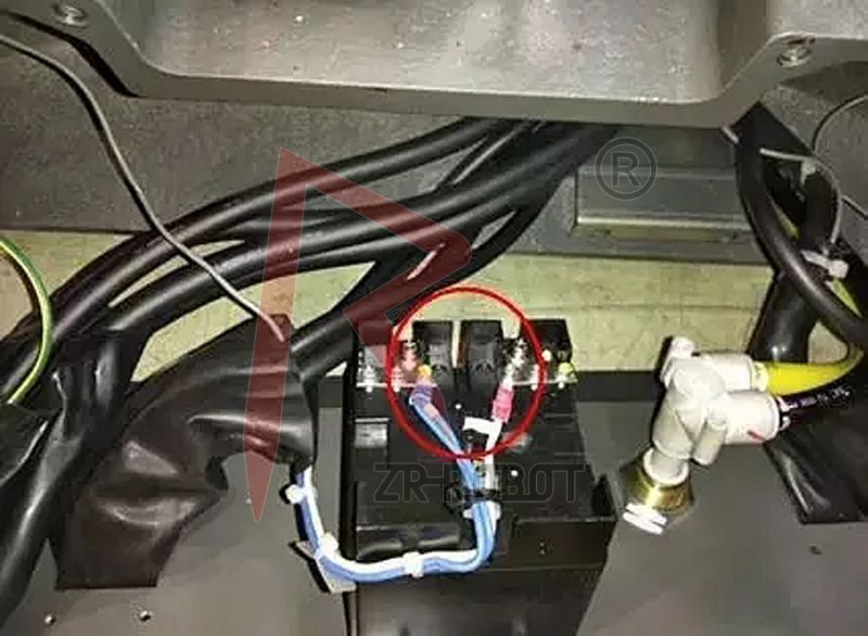发那科FANUC机器人本体电缆更换详细流程