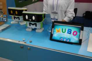 �������������˵Ľ�ϣ�Robo Divine