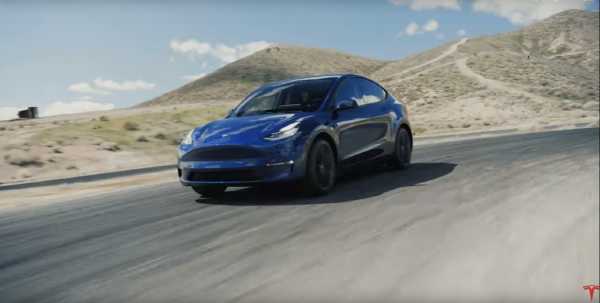 特斯拉计划在明年年末投入运营机器人出租车