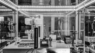 ���˹����ܻ����˿����²���