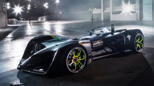 Ӣ��Robocarˢ���Զ���ʻ������߳��ټ�¼