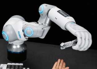 �����˷����ʳ��ĩ�˹���˭����ǿ��