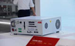 ���ļ������»����ɣ�ABB�����ټܹ����飿