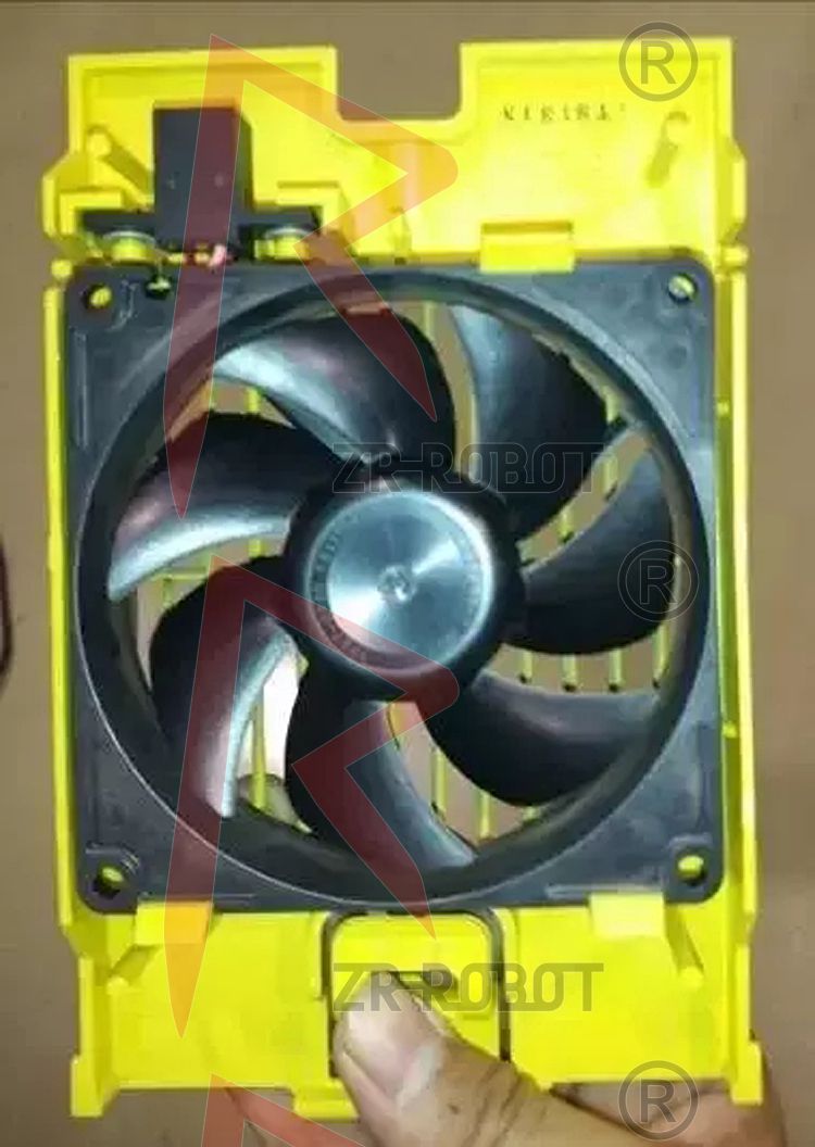 FANUC发那科机器人怎么进行控制柜元器件灰尘清理保养