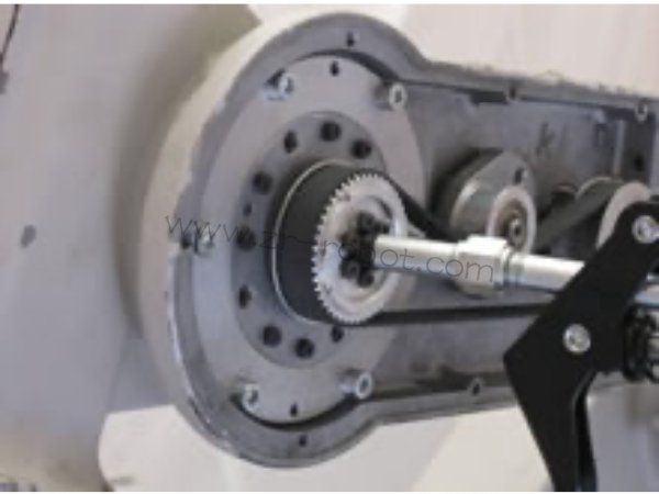 松下机器人减速机过载报警维修