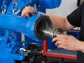 ���������˼��ٻ����ر���ά��