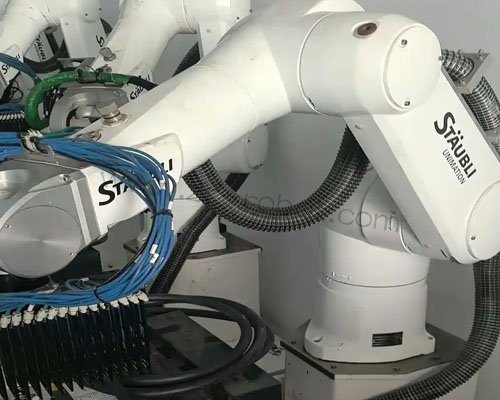 Staubliʷ�ձȶ�������ƽ���ά��