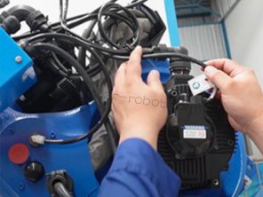 �����������ŷ��������ά��