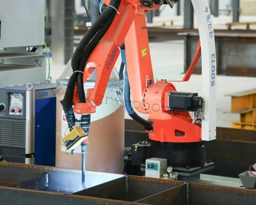 CLOOS��³˹������H�͸������ӽ���װ��