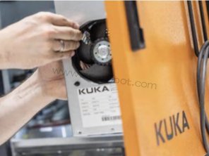 kuka�⿨��ҵ����������ά��