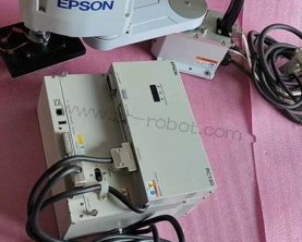 EPSON�����������˿�������������ά��